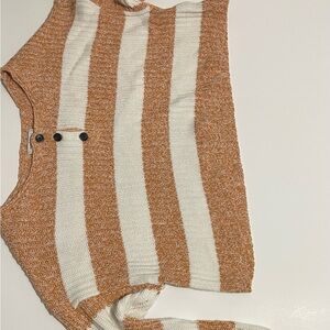 American Eagle Outfitters Orange and White V-Neck Sweater